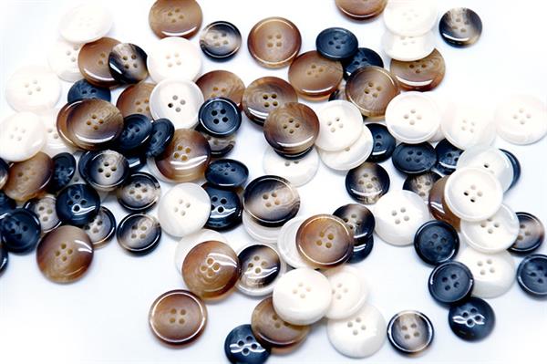 Garment 2024 button manufacturers